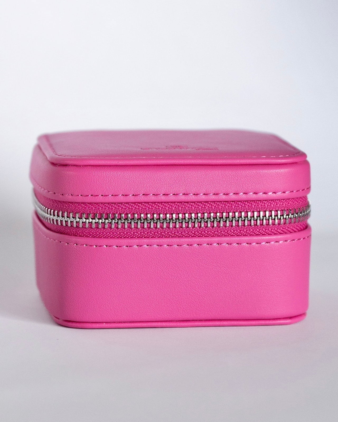 jewelry case, jewelry box, travel case, travel jewelry case, pink jewelry case, small jewelry case