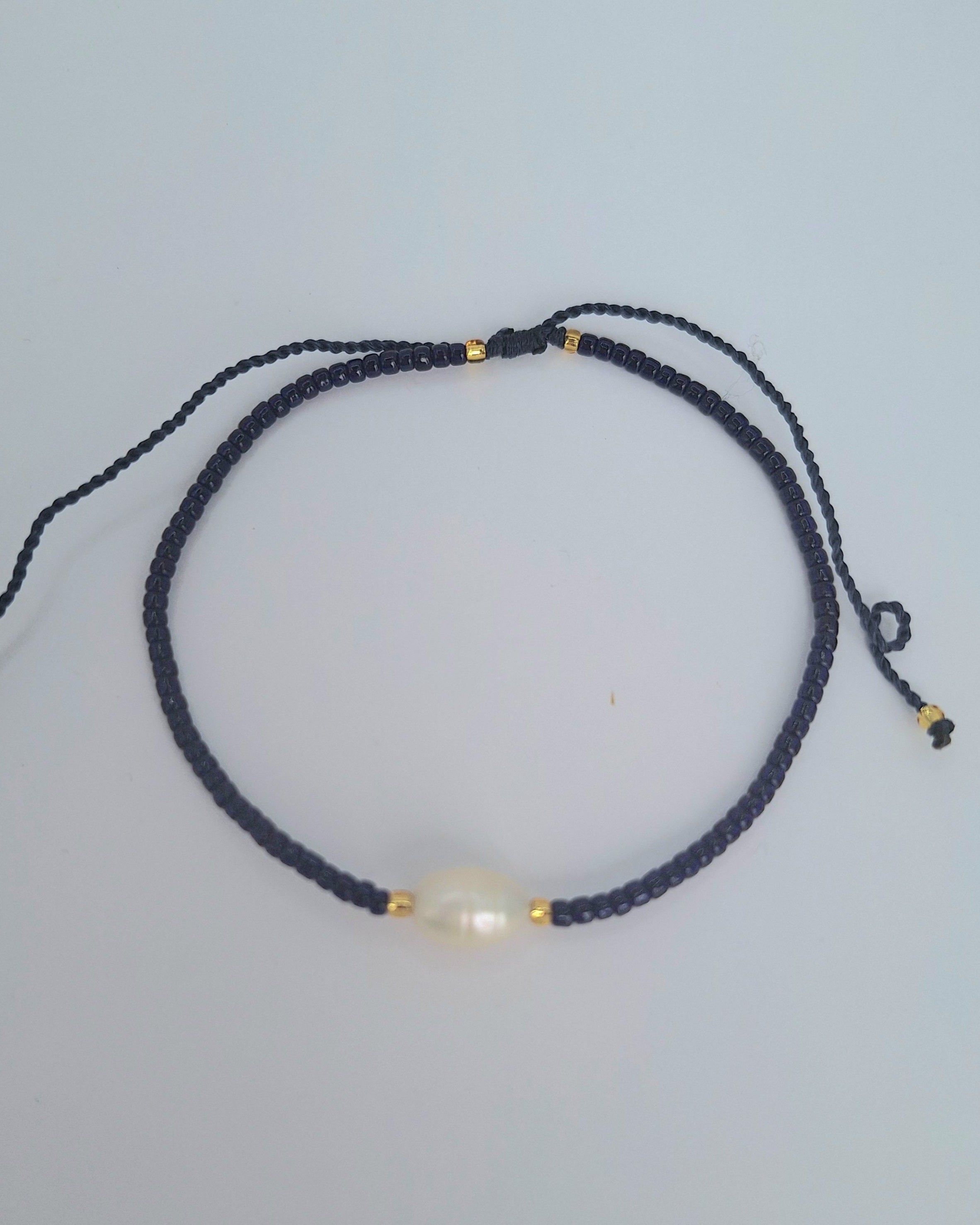 pearl bracelet, expandable bracelet, stackable bracelet, delicate bracelet, glass bead bracelet, colourful bracelet, fun bracelet
