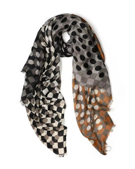 Frankie Geo in Black Autumn/Winter Scarf