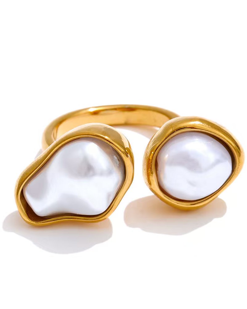 Jules Faux Pearl Statement Ring