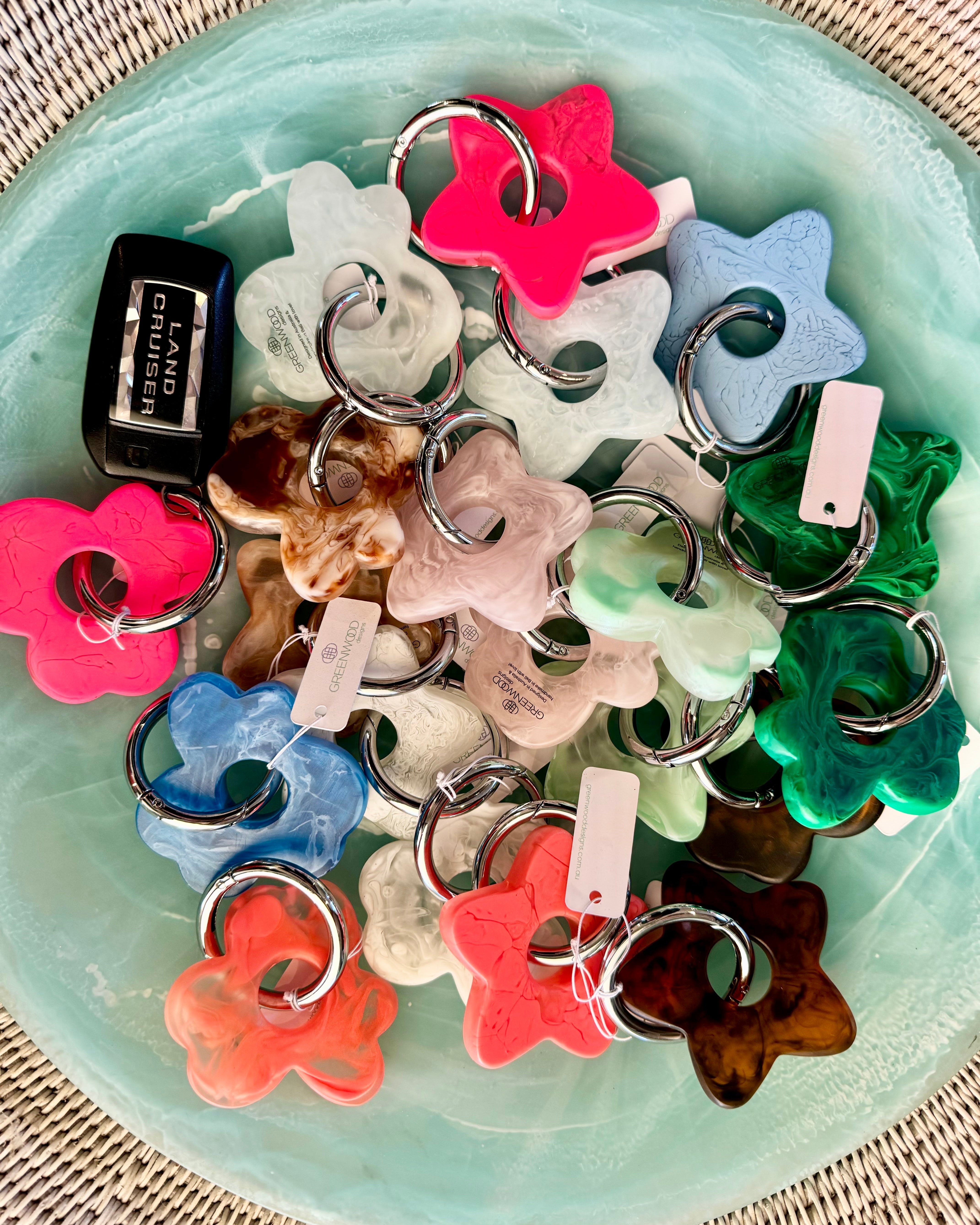 Star Keyring, Pretty Keyring, Feminine Keyring, Chunky Keyring, Resin Keyring
