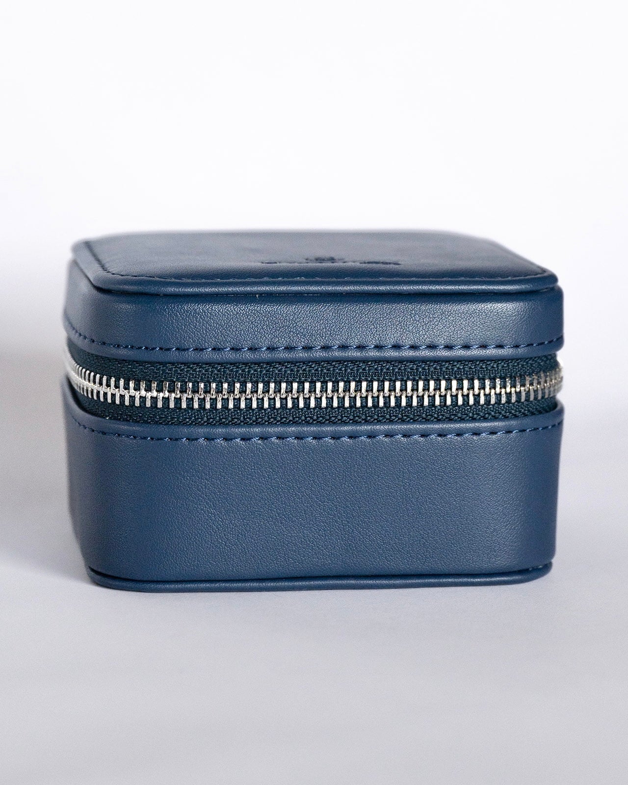 jewelry case, jewelry box, travel case, travel jewelry case, navy jewelry case, small jewelry case