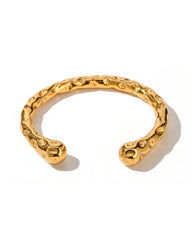 18k gold-plated stainless steel, Tarnish-free, Waterproof, Suitable for sensitive skin, gold bangle, retro bangle, vintage charm, classic bangle, beautiful bangle, timeless bangle,  hammered metal look bangle