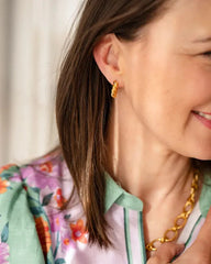 18k gold-plated stainless steel, Tarnish-free, Waterproof, Suitable for sensitive skin, gold earrings, retro earrings, vintage charm, classic earrings, beautiful earrings, timeless earrings, hoop earrings, twisted earrings