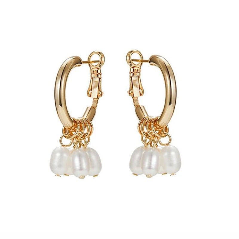 Cass Freshwater Pearl Earrings Gold