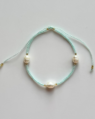 pearl bracelet, expandable bracelet, stackable bracelet, delicate bracelet, glass bead bracelet, colourful bracelet, fun bracelet
