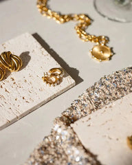 18k gold-plated stainless steel, Tarnish-free, Waterproof, Suitable for sensitive skin, gold earrings, retro earrings, vintage charm, classic earrings, beautiful earrings, timeless earrings, hoop earrings, pearl studded earrings