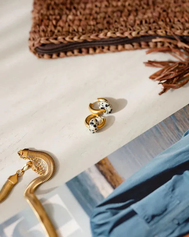 18k gold-plated stainless steel, Tarnish-free, Waterproof, Suitable for sensitive skin, gold earrings, retro earrings, vintage charm, classic earrings, beautiful earrings, timeless earrings, hoop earrings, charm earrings, pebble like earring