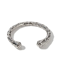 18k gold-plated stainless steel, Tarnish-free, Waterproof, Suitable for sensitive skin,  silver bangle, retro bangle, vintage charm, classic bangle, beautiful bangle, timeless bangle,  hammered metal look bangle 